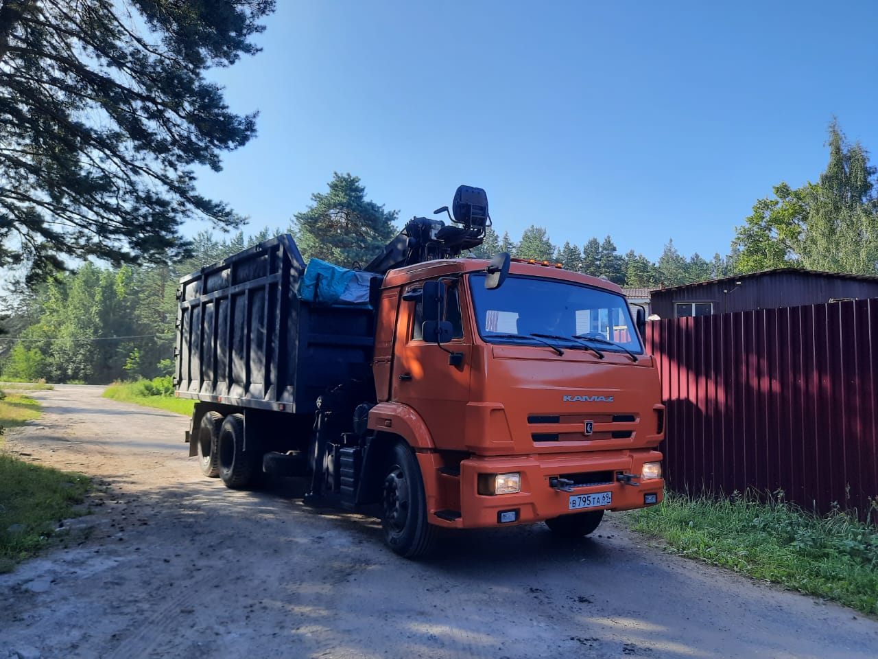 Вывоз мусора, разбор строений в Твери и Тверской области